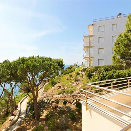 Appartement In Near Roses